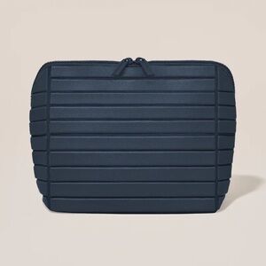 Parallelle The Indigo Traveller Bag